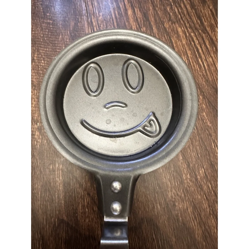 Smiley Face Mini Pancake Frying Pan Non-Stick Skillet Cute Breakfast Cookware‎